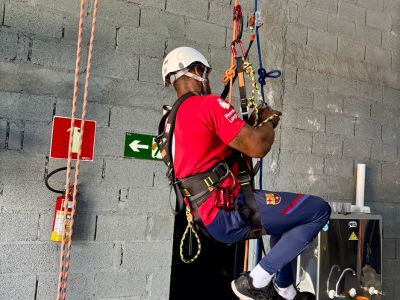 Centro de Treinamento de Acesso por Cordas em Minas Gerais: solução técnica para formação técnica para acesso por cordas em Minas Gerais
