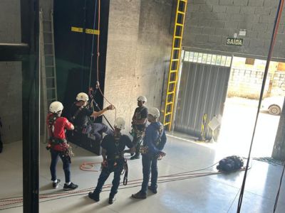 Certificação em Acesso por Cordas em Betim: solução técnica para formação técnica para acesso por cordas em Betim