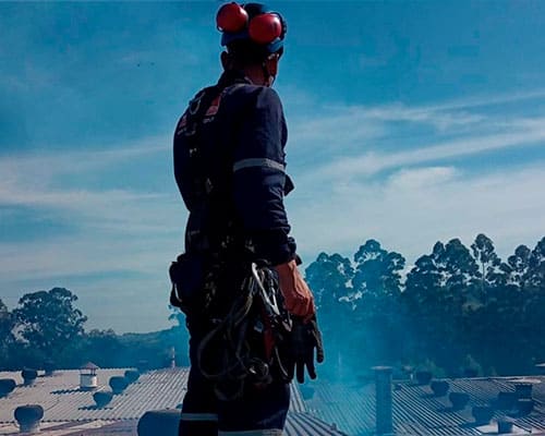 Curso NR 35 para Empresas em Varginha: solução técnica para treinamento para trabalho em altura em Varginha
