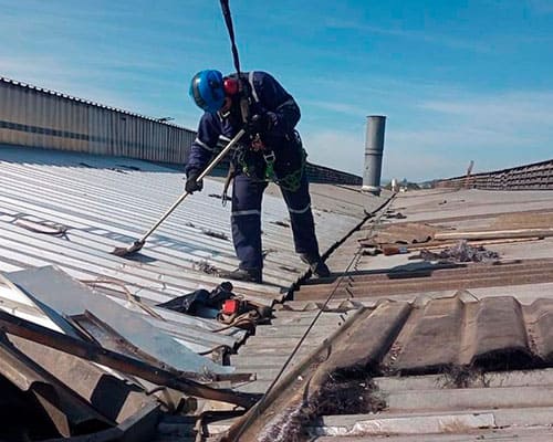 Curso de Resgate por Cordas em Três Corações: solução técnica para preparação para resposta a emergências industriais em Três Corações