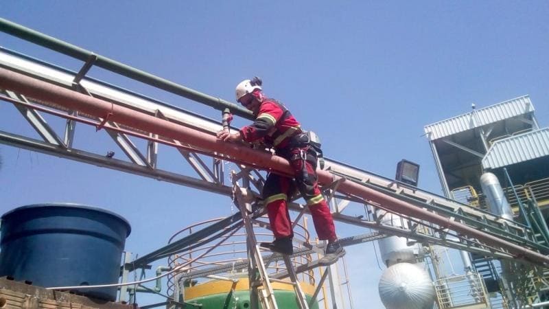 Formação Vigia NR 33: solução técnica para treinamento para espaço confinado
